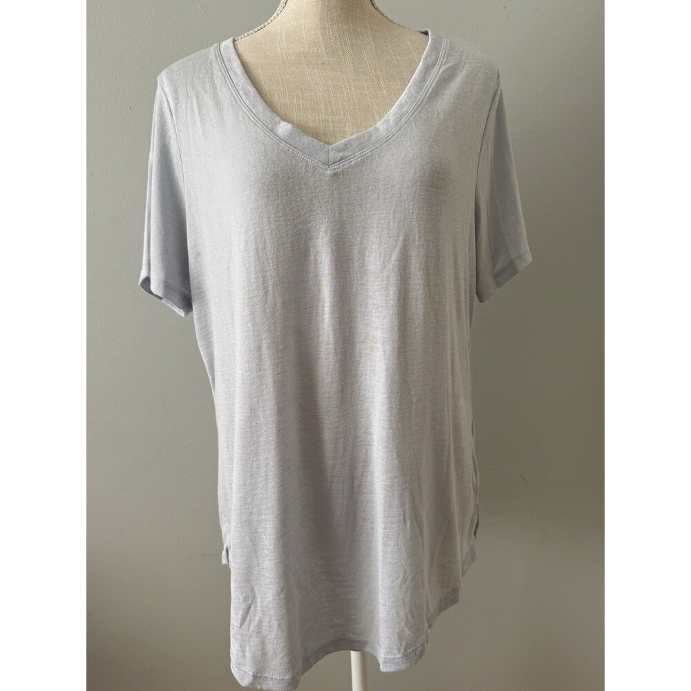 Athleta Breezy Scoop V-Neck Short Sleeve Tee Lightweight Size Large Light Blue